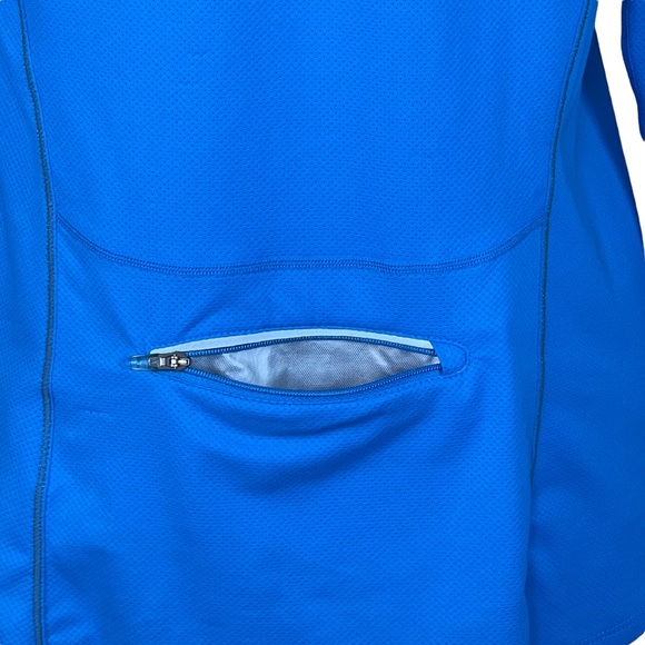 Nike FITDRY Women’s 1/4 Zip Lightweight Top With Reflective Accents Medium 8-10 - Picture 9 of 16